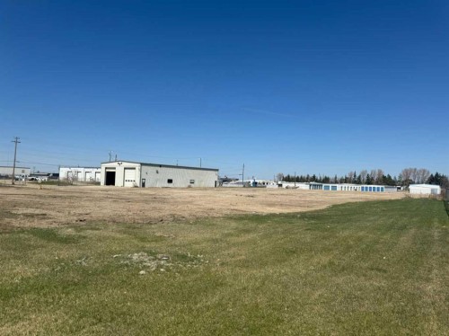 5903 44A Street, Leduc, AB 