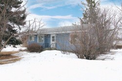 13 Railway Avenue  Marsden, SK S0M 1P0