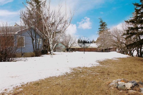13 Railway Avenue, Marsden, SK - Outdoor