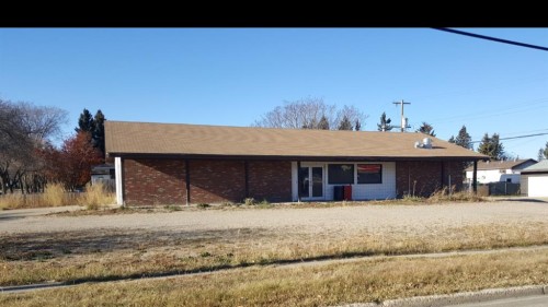 5502 50 Street, Lloydminster, AB 