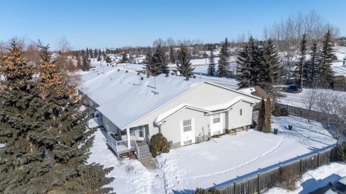 2404B 57A Avenue, Lloydminster, AB - Outdoor