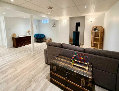 1621 4 Avenue, Wainwright, AB - Indoor