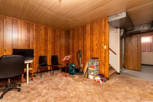 4813 46 Street, Lloydminster, SK - Indoor