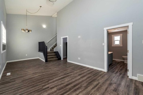 4535 47 Street, Lloydminster, SK - Indoor Photo Showing Other Room
