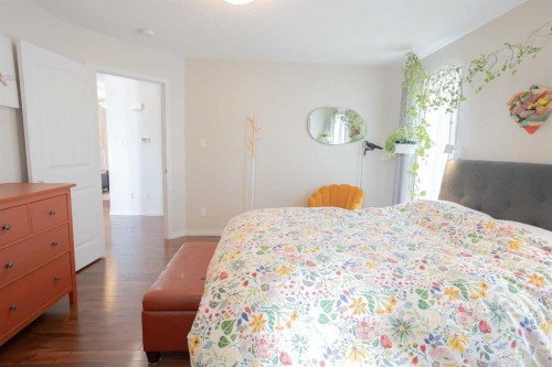 2413 7 Avenue, Wainwright, AB - Indoor Photo Showing Bedroom