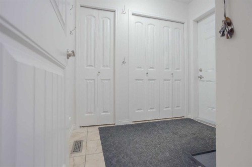 2413 7 Avenue, Wainwright, AB - Indoor