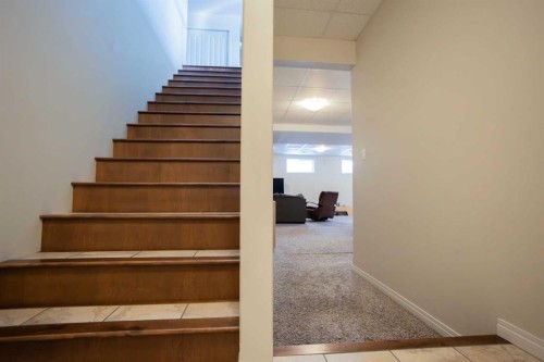 2413 7 Avenue, Wainwright, AB - Indoor Photo Showing Other Room