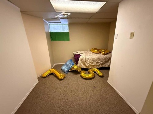 1126 6 Avenue, Wainwright, AB - Indoor