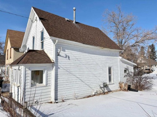 5310 46 Avenue, Vermilion, AB - Outdoor With Exterior