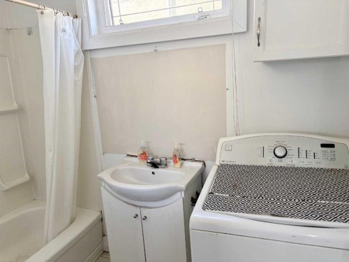 5310 46 Avenue, Vermilion, AB - Indoor
