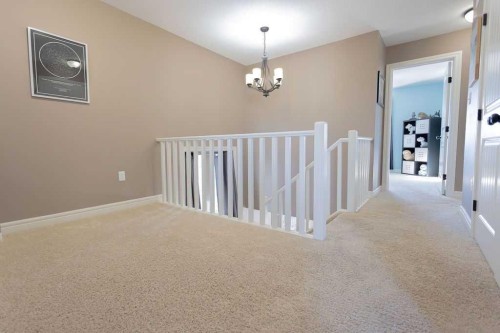 822 28 Street, Wainwright, AB - Indoor Photo Showing Other Room