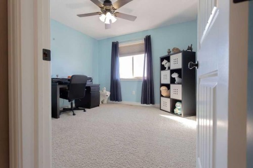 822 28 Street, Wainwright, AB - Indoor Photo Showing Other Room