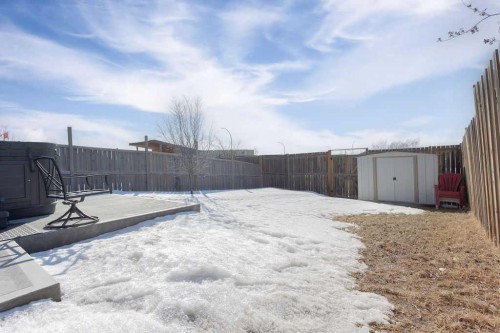 822 28 Street, Wainwright, AB - Outdoor