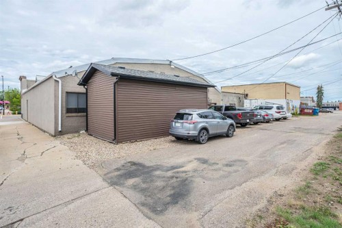 4901 49 Avenue, Lloydminster, SK 