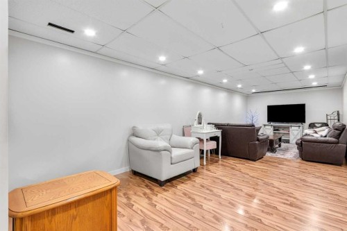 4812 53 Avenue, Kitscoty, AB - Indoor