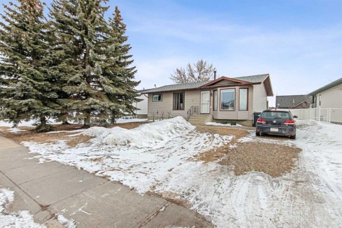 4812 53 Avenue, Kitscoty, AB - Outdoor