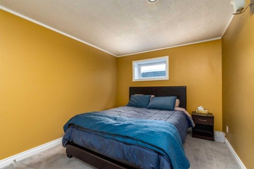 3410 54 Avenue, Lloydminster, AB - Indoor Photo Showing Bedroom