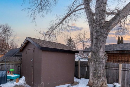 3410 54 Avenue, Lloydminster, AB - Outdoor