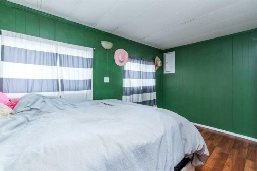 2-31222 Grid Rd 774, Rural, SK - Indoor Photo Showing Bedroom