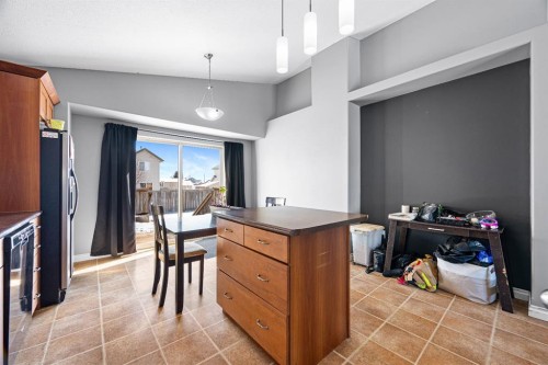 2305 61 A Avenue, Lloydminster, AB - Indoor