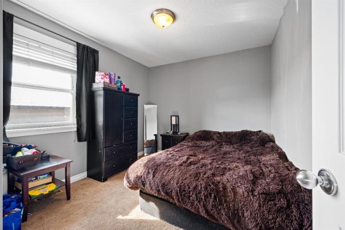 2305 61 A Avenue, Lloydminster, AB - Indoor Photo Showing Bedroom