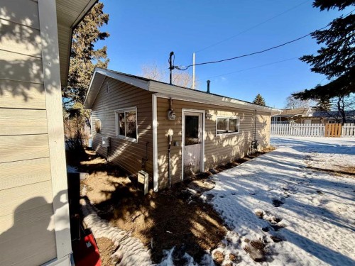 5019 49 Street, Amisk, AB - Outdoor With Exterior