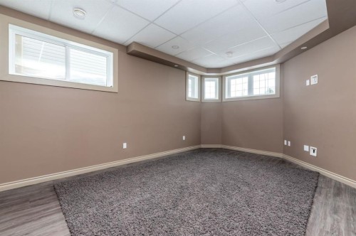 1902 56 Avenue, Lloydminster, AB - Indoor Photo Showing Other Room