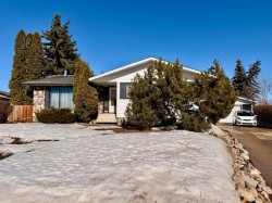 518 3 Street Wainwright, AB T9W 1A7