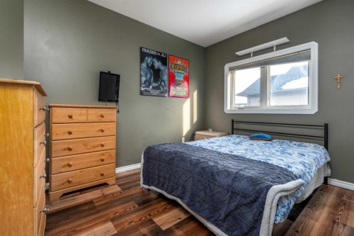 4201 74 Avenue, Lloydminster, AB - Indoor Photo Showing Bedroom