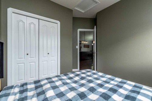 4201 74 Avenue, Lloydminster, AB - Indoor Photo Showing Bedroom