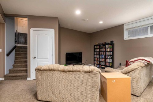 4201 74 Avenue, Lloydminster, AB - Indoor