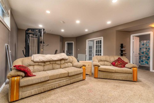 4201 74 Avenue, Lloydminster, AB - Indoor