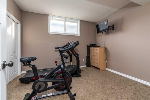 4201 74 Avenue, Lloydminster, AB - Indoor Photo Showing Gym Room
