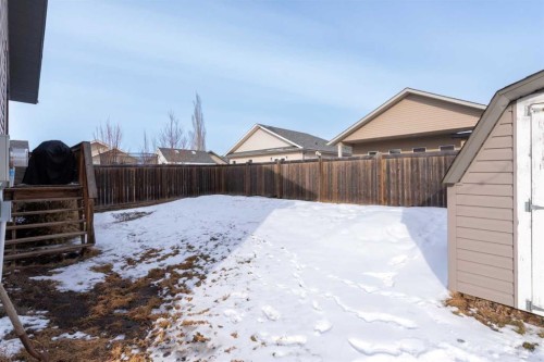 4201 74 Avenue, Lloydminster, AB - Outdoor