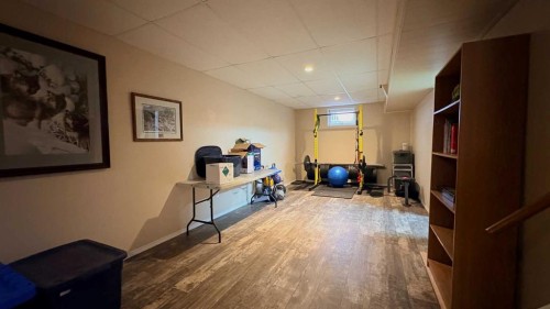 725 7 Avenue, Wainwright, AB - Indoor Photo Showing Other Room