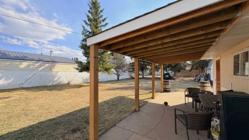 725 7 Avenue, Wainwright, AB - Outdoor With Deck Patio Veranda