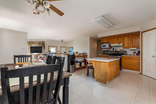 3401 64 Avenue, Lloydminster, AB - Indoor