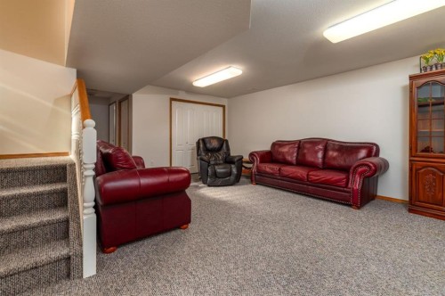3401 64 Avenue, Lloydminster, AB - Indoor Photo Showing Other Room