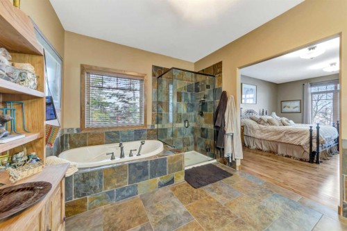 91 Sandy Beach Regional Park, Sandy Beach (Sask), SK - Indoor Photo Showing Bathroom