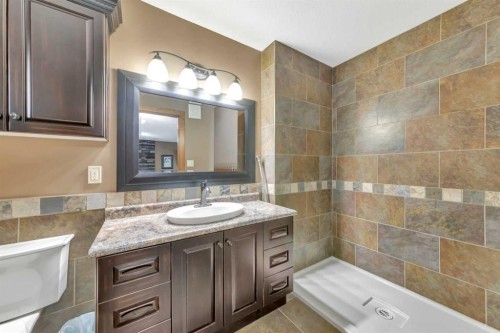 91 Sandy Beach Regional Park, Sandy Beach (Sask), SK - Indoor Photo Showing Bathroom