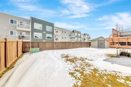 1701 52 Avenue, Lloydminster, AB - Outdoor