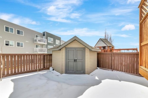 1701 52 Avenue, Lloydminster, AB - Outdoor