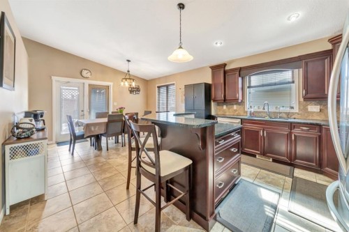 1701 52 Avenue, Lloydminster, AB - Indoor