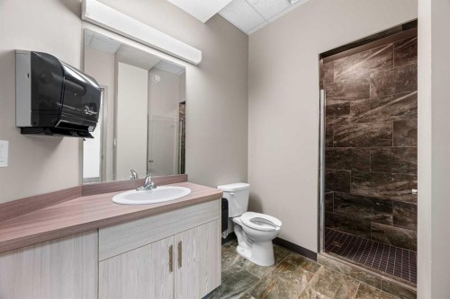 5267 67 Avenue, Lloydminster, AB 