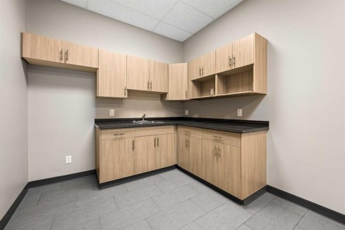 5267 67 Avenue, Lloydminster, AB 