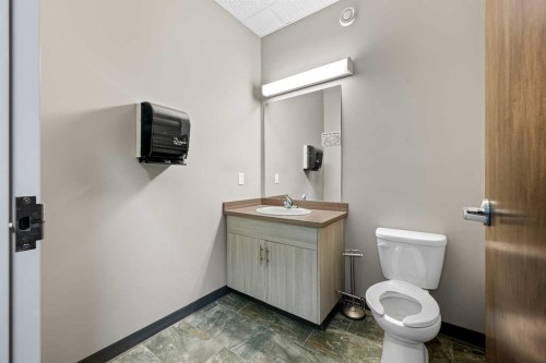 5267 67 Avenue, Lloydminster, AB 