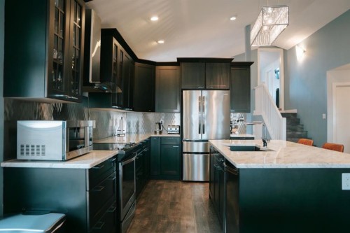 2719 11 Avenue, Wainwright, AB - Indoor Photo Showing Kitchen With Upgraded Kitchen