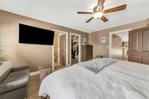 4112 74 Avenue, Lloydminster, AB - Indoor Photo Showing Bedroom