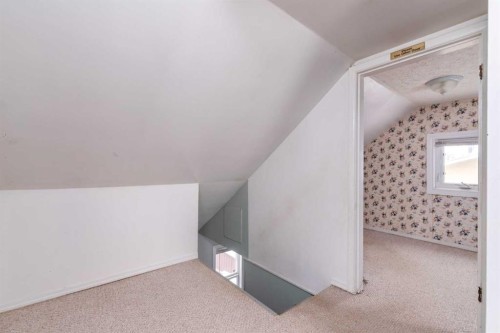 3402 49 Avenue, Lloydminster, AB - Indoor Photo Showing Other Room