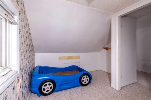 3402 49 Avenue, Lloydminster, AB - Indoor